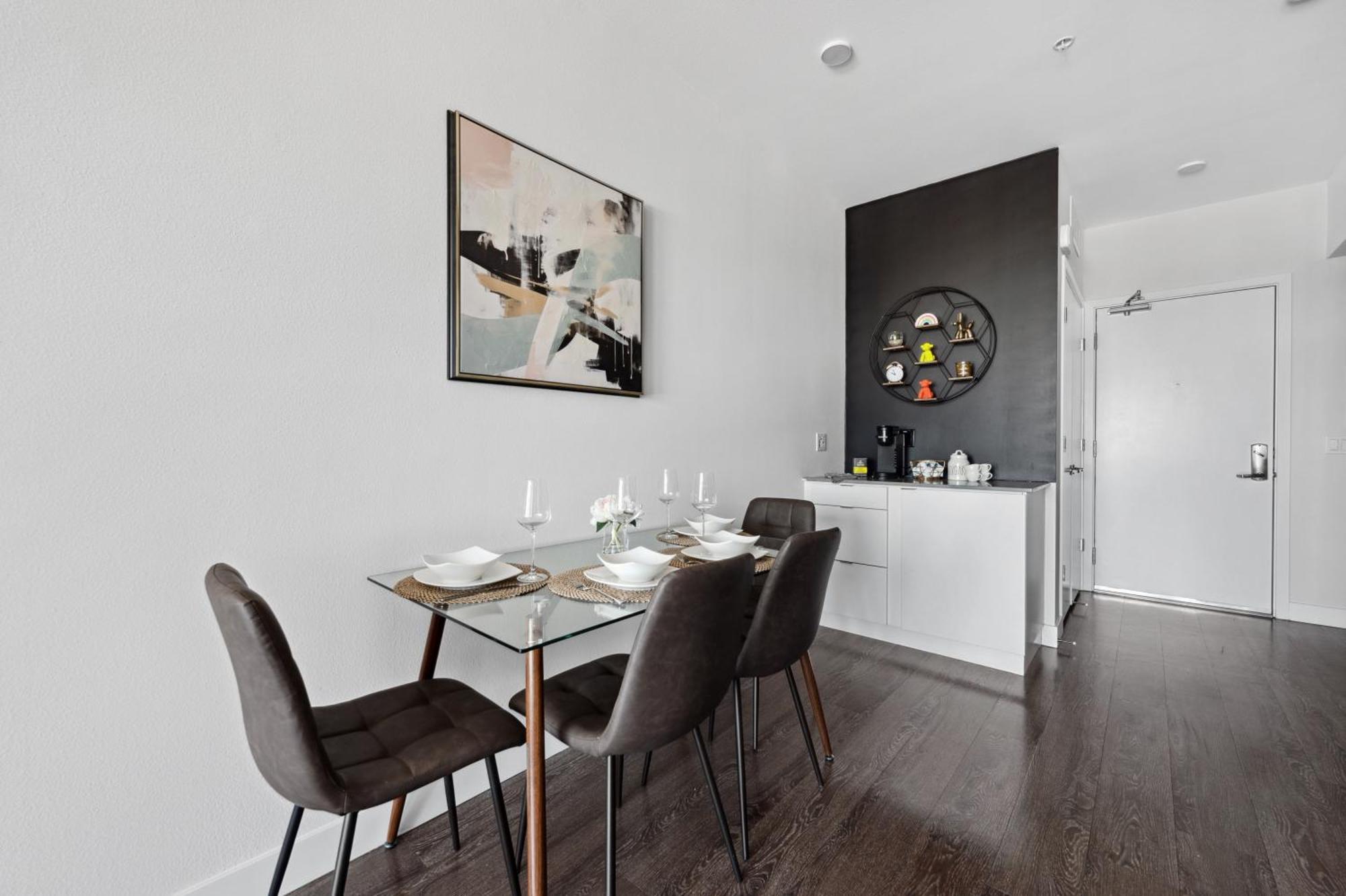 Hollywood 1bdr Comfort With Pool, Gym, Free Parking Appartement Los Angeles